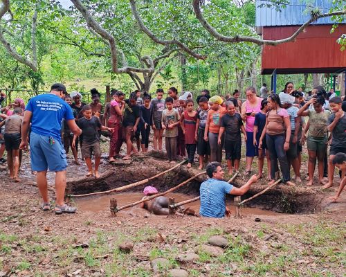 Estudiantes del IPL conectan con la naturaleza y la fe en Campamento Hurtado 2025