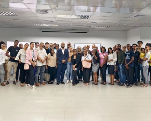    Más de 100 Mipymes y emprendedores se capacitan en uso de Inteligencia Artificial para el marketing digital